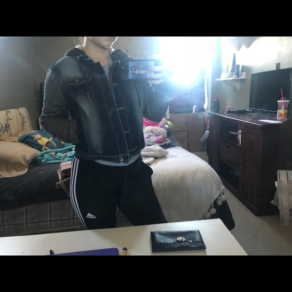 Jean jacket - Picture 4 of 4